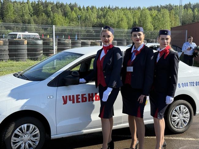 АВТОЛЕДИ РУЛЯТ