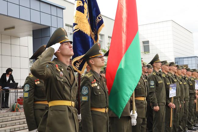 РАСПРАВИТЬ КРЫЛЬЯ В ПОЛЕТЕ К ЗНАНИЯМ